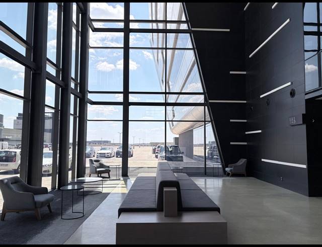 433M² OFFICE TO LET IN WATERFALL